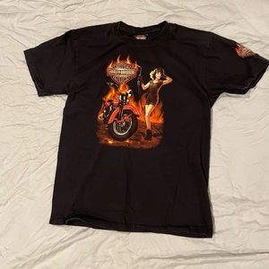 Men’s Genuine Harley Davidson T shirt. Size Large